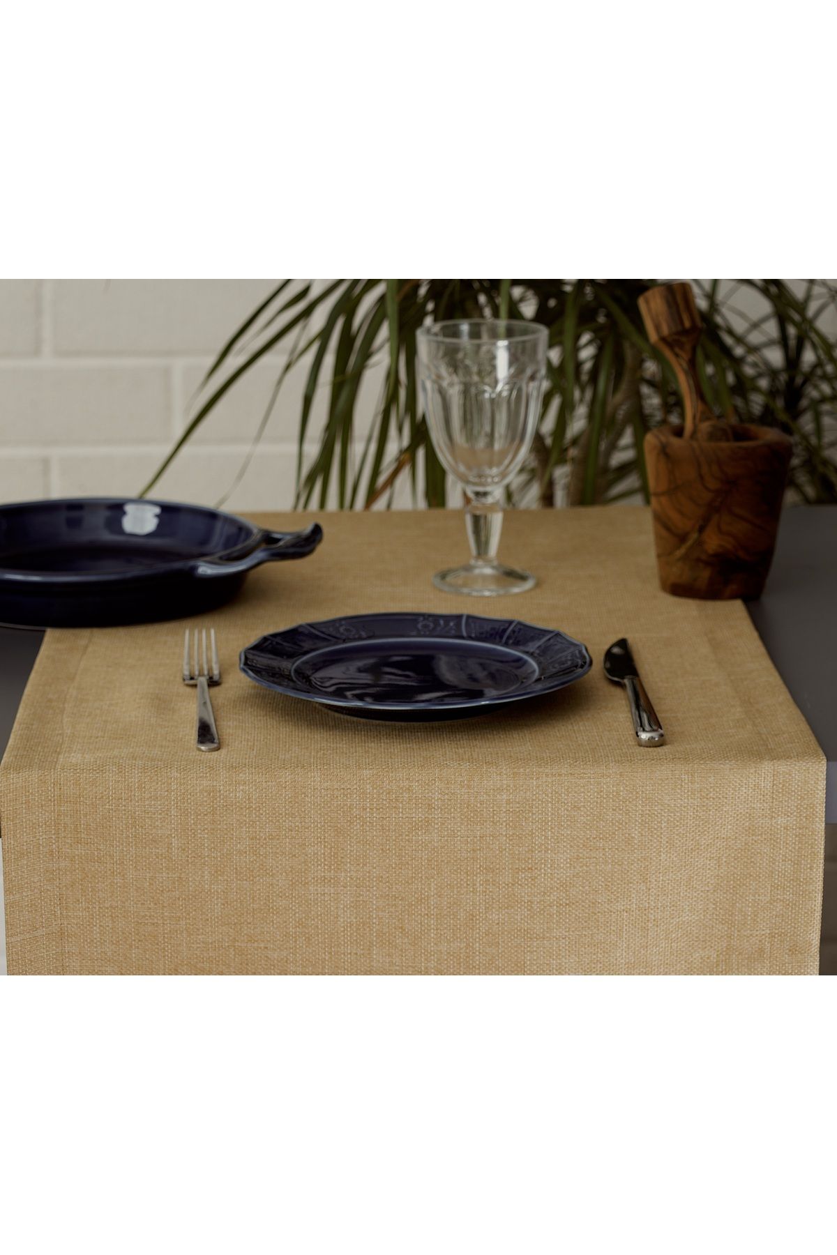 Massarelli Düz Keten Deve Tüyü Rengi Runner 40x140 cm